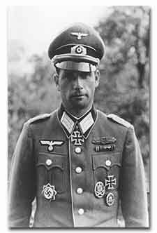 "Half-Jew" Colonel Walter H. Hollaender, decorated with the Ritterkreuz and German-Cross in Gold; he received Hitler's Deutschblütigkeitserklärung. (Military awards: Ritterkreuz, German-Cross in Gold, EKI, EKII, and Close Combat Badge.)
